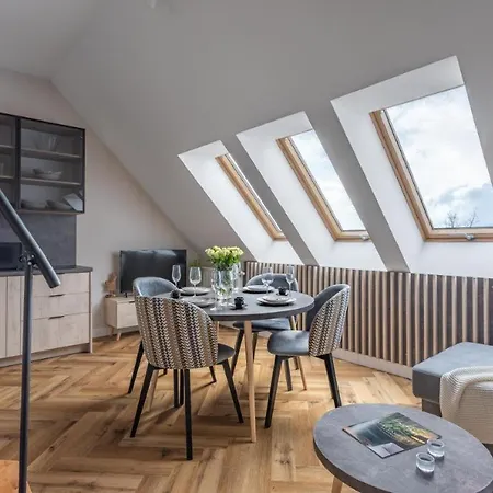 B28 Dwupoziomowy Z Basenem, Sauna, Jacuzzi - 5d Apartment